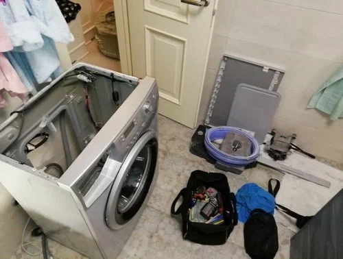 Ремонт стиральных машин Whirlpool в Екатеринбурге в октябре