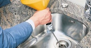 Устранение засоров в трубах и канализации в Екатеринбурге в октябре